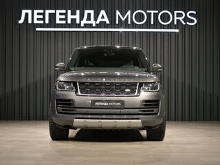 2018 Land Rover Range Rover IV Рестайлинг, серый, 9500000 рублей, вид 2