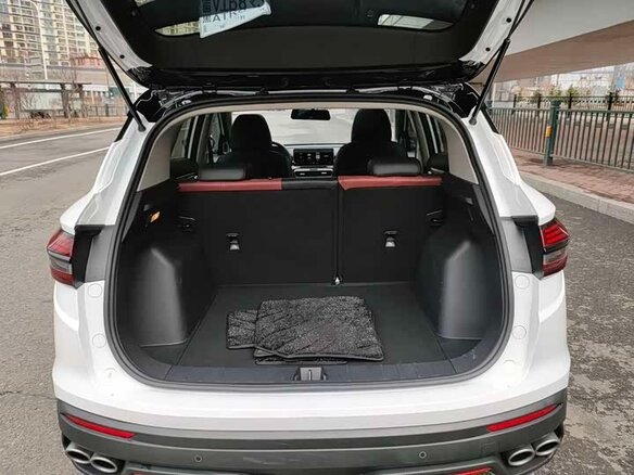 2023 Geely Binyue I Рестайлинг, белый, 1278800 рублей - вид 11
