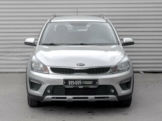 2019 Kia Rio X-Line IV, серебристый, 1500000 рублей, вид 2