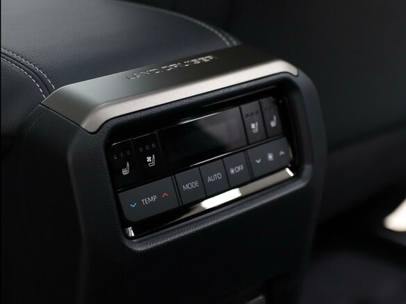 2026 Toyota Land Cruiser Prado 250 Series, белый, 11400000 рублей - вид 22