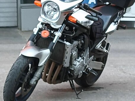 2002 Yamaha FZS1000 Fazer, серебристый, 250000 рублей, вид 1