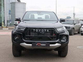 2025 Toyota Hilux VIII Рестайлинг 2, чёрный, 8190000 рублей, вид 2