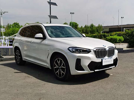 2024 BMW X3 25i xDrive III (G01) Рестайлинг, белый, 4135091 рублей, вид 3