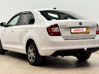 2018 Skoda Rapid I Рестайлинг, белый, 835000 рублей, вид 3