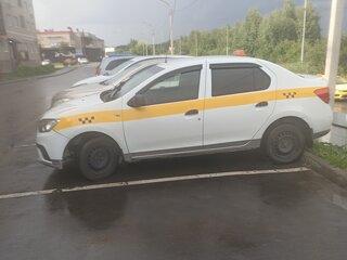 2020 Renault Logan II Рестайлинг, белый, 630000 рублей, вид 2