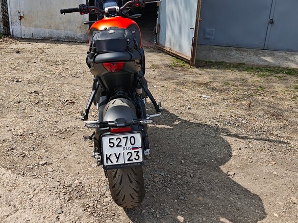 2023 Triumph Trident 660, оранжевый, 850000 рублей - вид 2