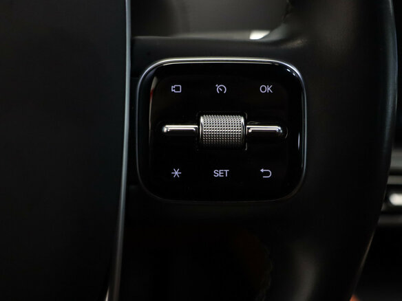 2023 Li Auto (Lixiang) L9 44.5 kWh I, чёрный, 6443000 рублей - вид 9