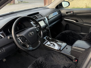 2013 Toyota Camry VII (XV50), белый, 1000000 рублей, вид 4