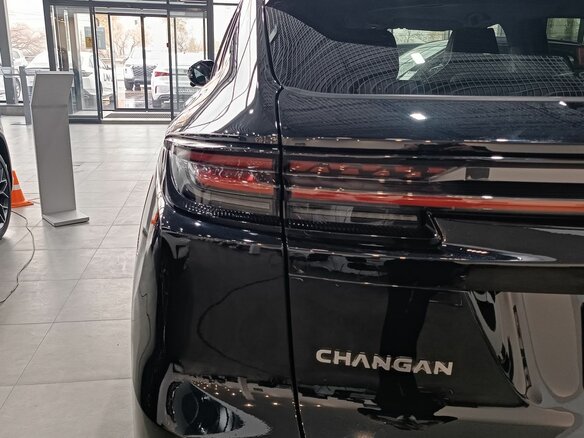 2025 Changan UNI-K, чёрный, 4899900 рублей - вид 5