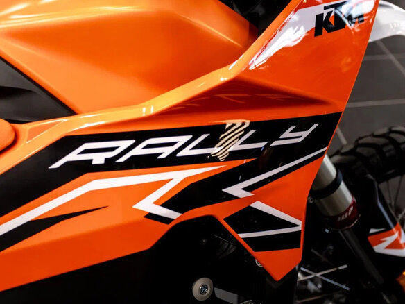 2024 KTM 890 Adventure R Rally, оранжевый, 2300000 рублей - вид 9
