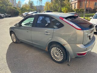2009 Ford Focus II Рестайлинг, серый, 390000 рублей, вид 5