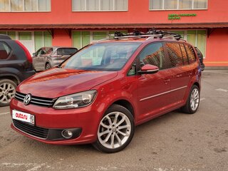 2011 Volkswagen Touran I Рестайлинг 2, бежевый, 1100000 рублей, вид 1