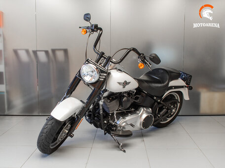 2011 Harley-Davidson Fat Boy, белый, 1016436 рублей, вид 3