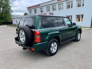 2004 Nissan Patrol V (Y61) Рестайлинг, зелёный, 1350000 рублей, вид 4
