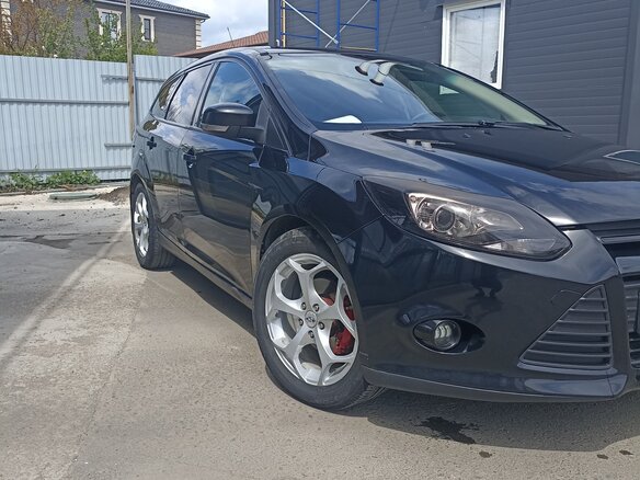 2012 Ford Focus III, чёрный, 787000 рублей - вид 2
