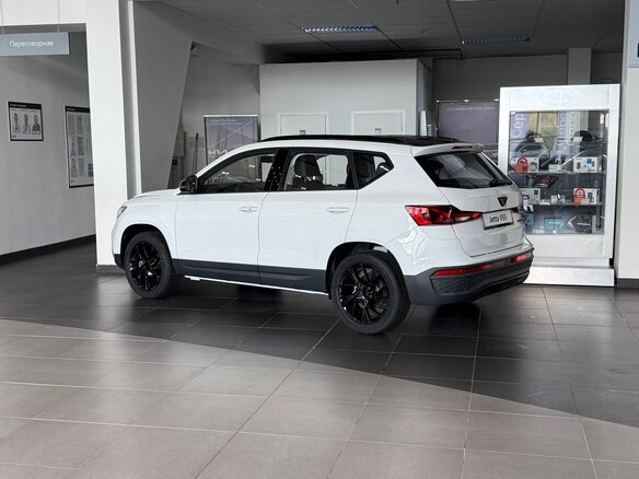 2023 Jetta VS5 I Рестайлинг, белый, 2300000 рублей - вид 4