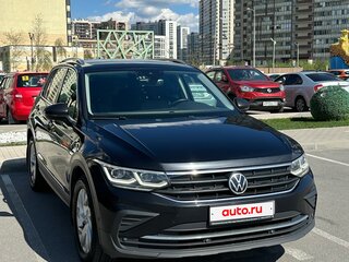 2021 Volkswagen Tiguan II Рестайлинг, чёрный, 2600000 рублей, вид 3