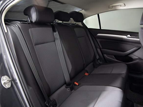 2016 Volkswagen Passat B8, серый, 1799000 рублей - вид 10