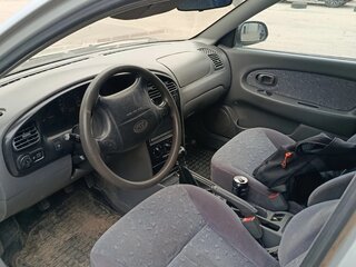 2007 Kia Spectra I Рестайлинг 2, серебристый, 150000 рублей, вид 5