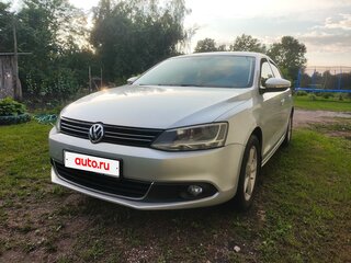 2014 Volkswagen Jetta VI Рестайлинг, серебристый, 900000 рублей, вид 5