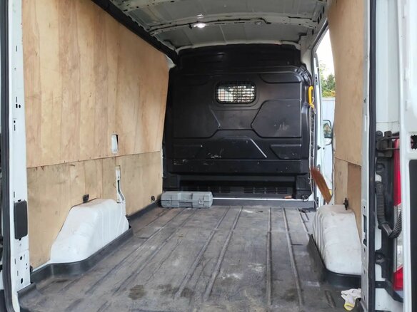 2014 Ford Transit, белый, 1900000 рублей - вид 11