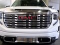 2023 GMC Sierra Crew Cab IV Рестайлинг, белый, 8000000 рублей - вид 3