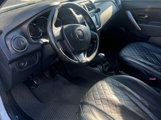 2017 Renault Logan II, белый, 500000 рублей, вид 5