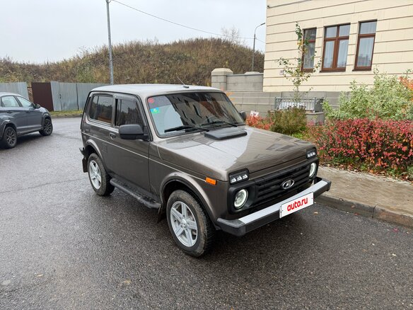 2020 Lada (ВАЗ) 2121 (4x4) I Рестайлинг (2020), коричневый, 750000 рублей - вид 1