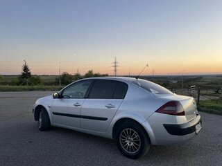 2006 Renault Megane II Рестайлинг, серебристый, 425000 рублей, вид 5