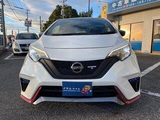 2017 Nissan Note Nismo S II Рестайлинг, белый, 880000 рублей, вид 2