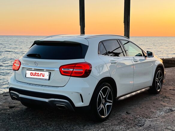 2014 Mercedes-Benz GLA 200 I (X156), белый, 1550000 рублей - вид 4