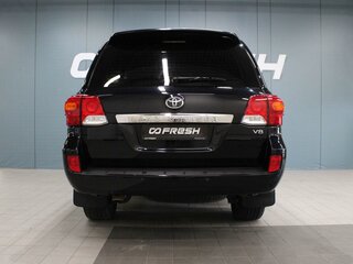 2012 Toyota Land Cruiser 200 Series Рестайлинг 1, чёрный, 3830000 рублей, вид 4