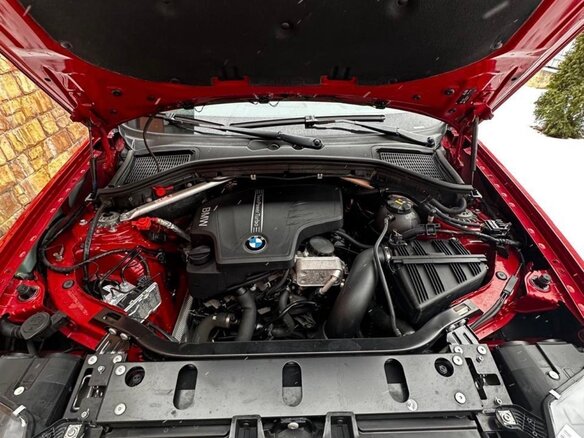 2017 BMW X4 28i I (F26), красный - вид 12