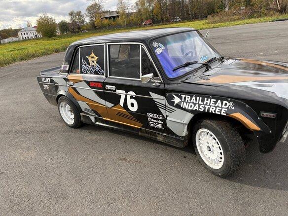 1990 Lada (ВАЗ) 2106, чёрный, 220000 рублей - вид 3