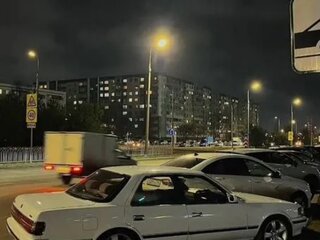 1989 Toyota Cresta III (X80), белый, 470000 рублей, вид 4