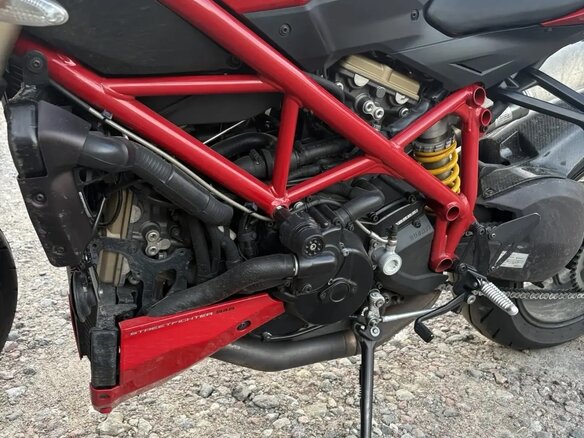2013 Ducati Streetfighter, красный, 630000 рублей - вид 18