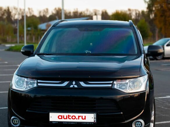 2013 Mitsubishi Outlander III, чёрный, 1350000 рублей - вид 1