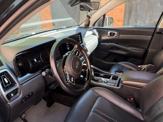 2021 Kia Sorento IV, чёрный, 4200000 рублей, вид 3