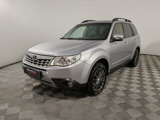 2012 Subaru Forester III Рестайлинг, серебристый, 1099000 рублей, вид 1