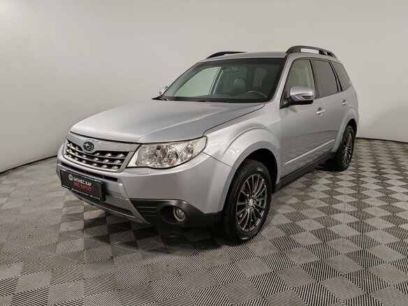 2012 Subaru Forester III Рестайлинг, серебристый, 1099000 рублей