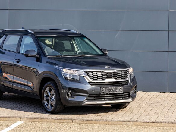 2020 Kia Seltos I, серый, 1795000 рублей - вид 6