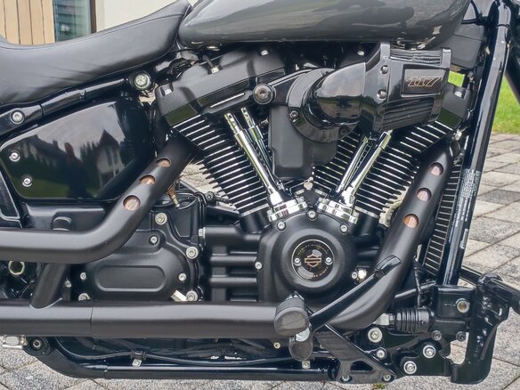 2022 Harley-Davidson Low Rider, серый, 1507680 рублей - вид 8