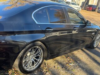 2010 BMW 5 серии 530d VI (F10/F11/F07), чёрный, 1950000 рублей, вид 4