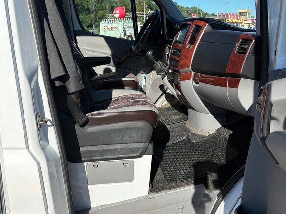 2010 Mercedes-Benz Sprinter, белый, 2150000 рублей - вид 9