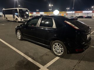 2008 Ford Focus II Рестайлинг, чёрный, 450000 рублей, вид 5