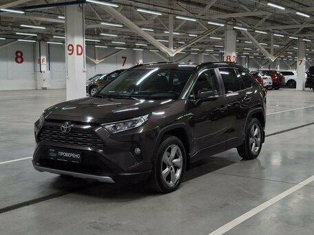 Toyota RAV4 V (XA50)