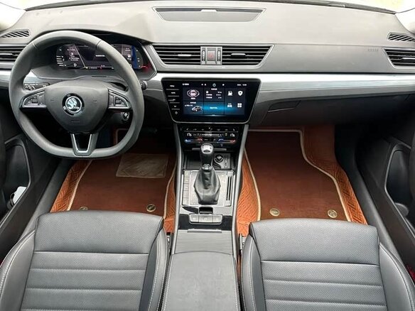 2022 Skoda Superb III Рестайлинг, серебристый, 2120020 рублей - вид 8