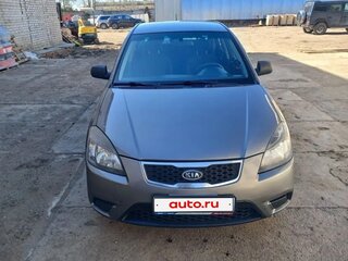 2010 Kia Rio II Рестайлинг, серебристый, 420000 рублей, вид 1