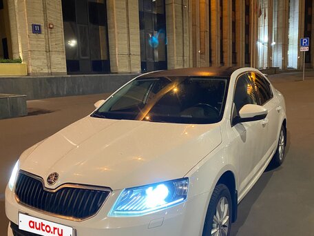 2015 Skoda Octavia III (A7), белый, 1080000 рублей, вид 3