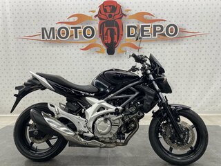 2014 Suzuki SFV 400 Gladius, чёрный, 345000 рублей, вид 1